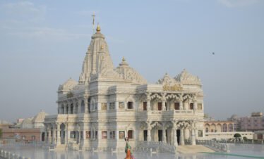 prem-mandir-vrindavan